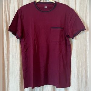 NWOT Club Monaco Men’s Pique Crewneck Tee in Burgundy